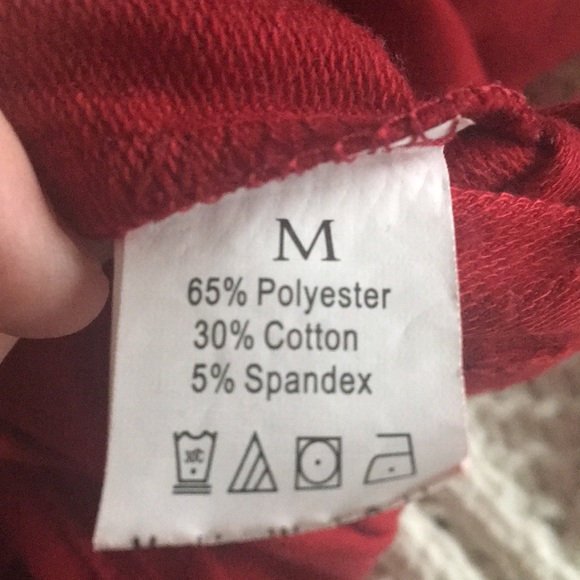 Cropped hooded dark red top, size M - Picture 7 of 9